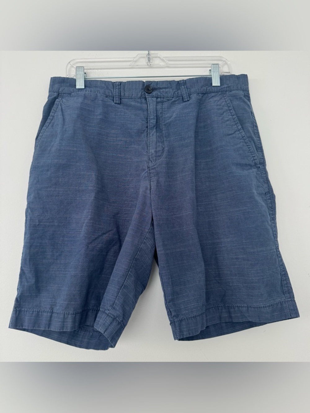 Tommy Hilfiger Striped Chino Shorts Men's 34 Navy Blue Casual Flat Front Preppy